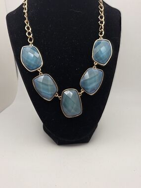 Vintage Gold-Tone Teal Blue Faceted Geometric Lucite Statement Necklace